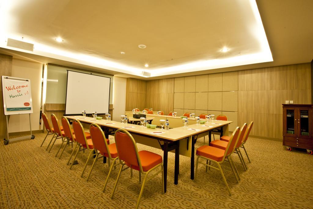 Harris Hotel & Conventions Malang Kültér fotó
