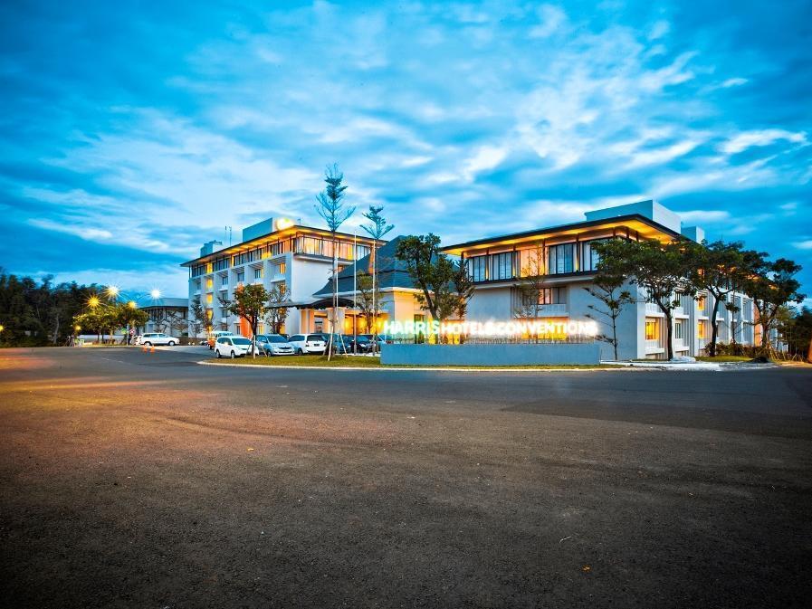 Harris Hotel & Conventions Malang Kültér fotó