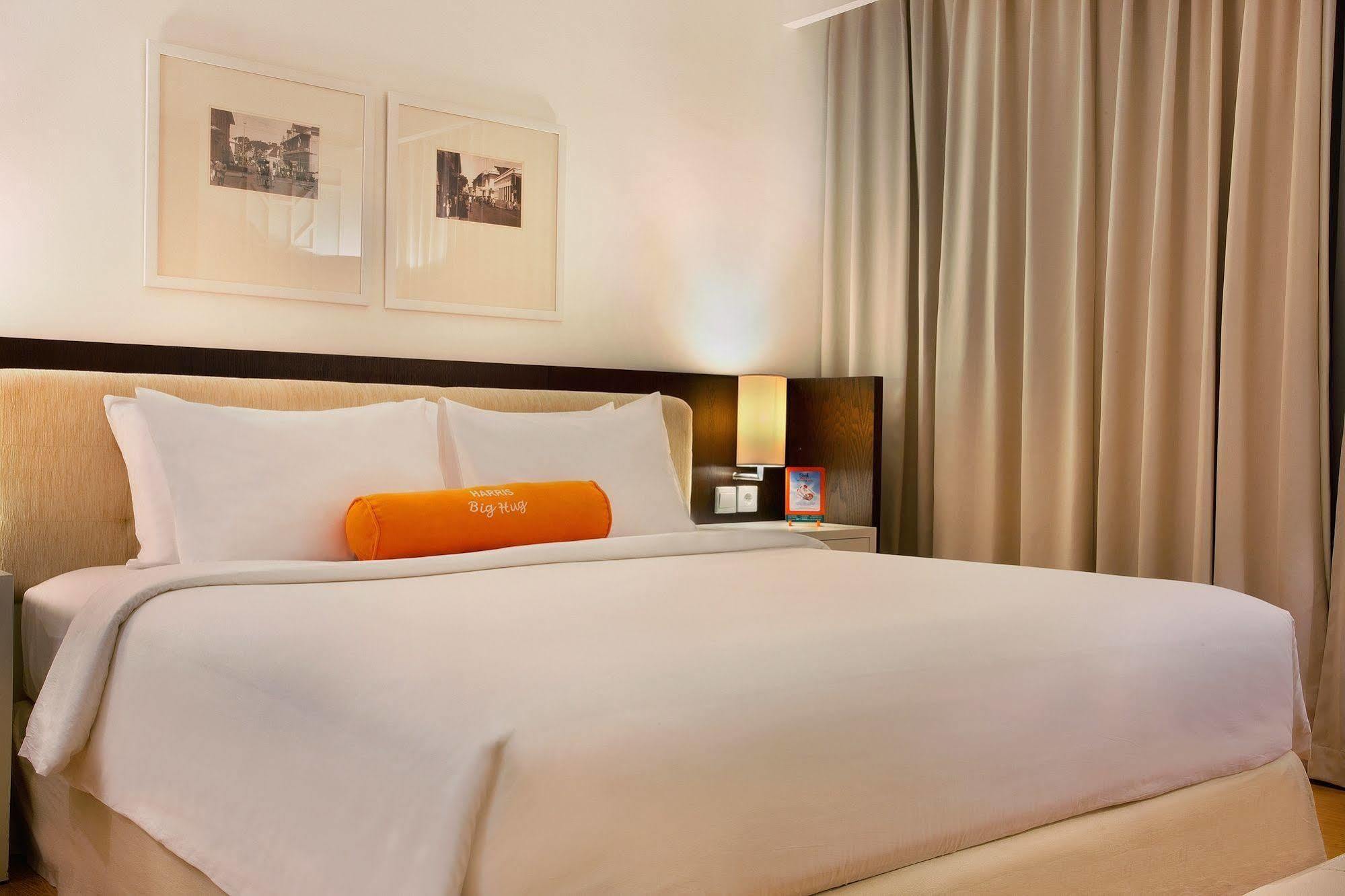 Harris Hotel & Conventions Malang Kültér fotó