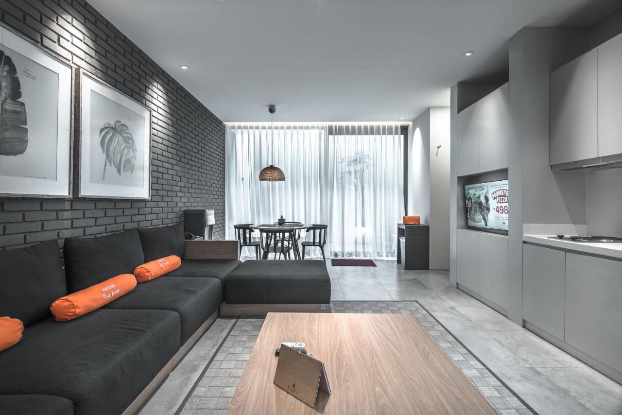 Harris Hotel & Conventions Malang Kültér fotó